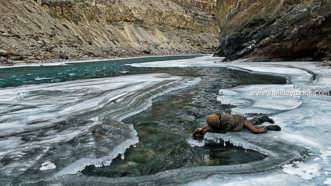 chadar trek drinking water