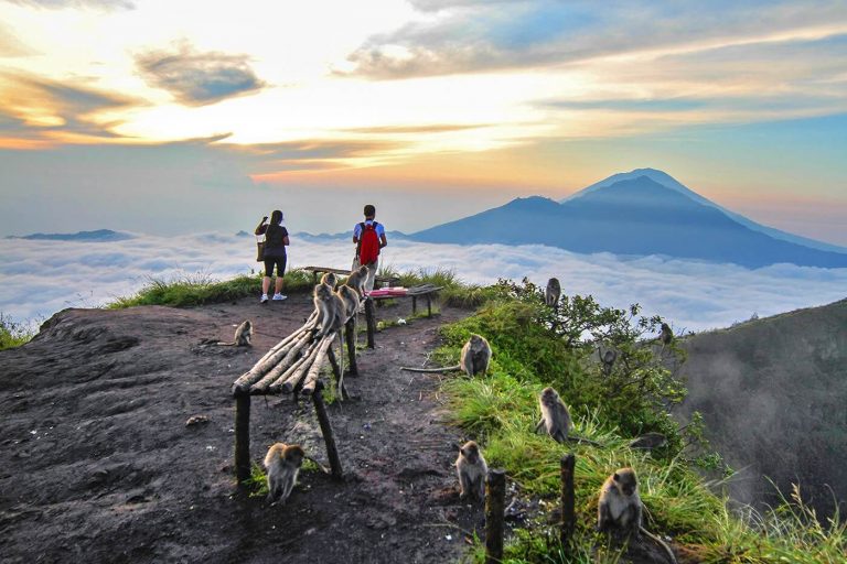 Bali Mount Agung 768x512