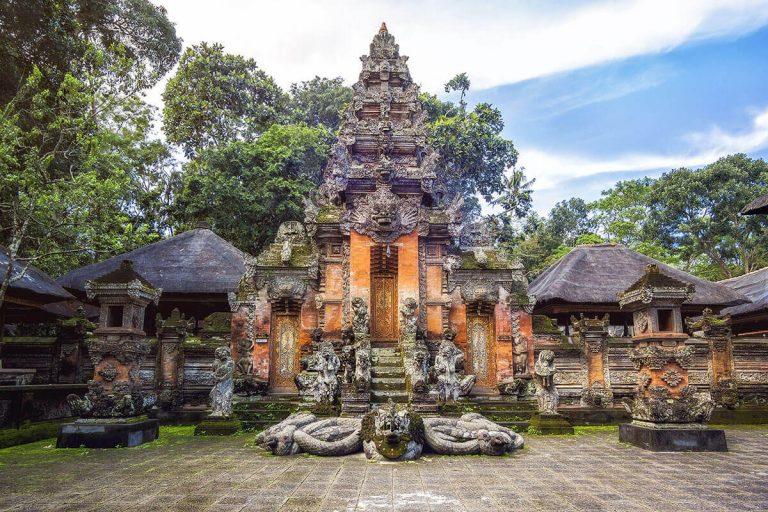 bali temple 1 768x512