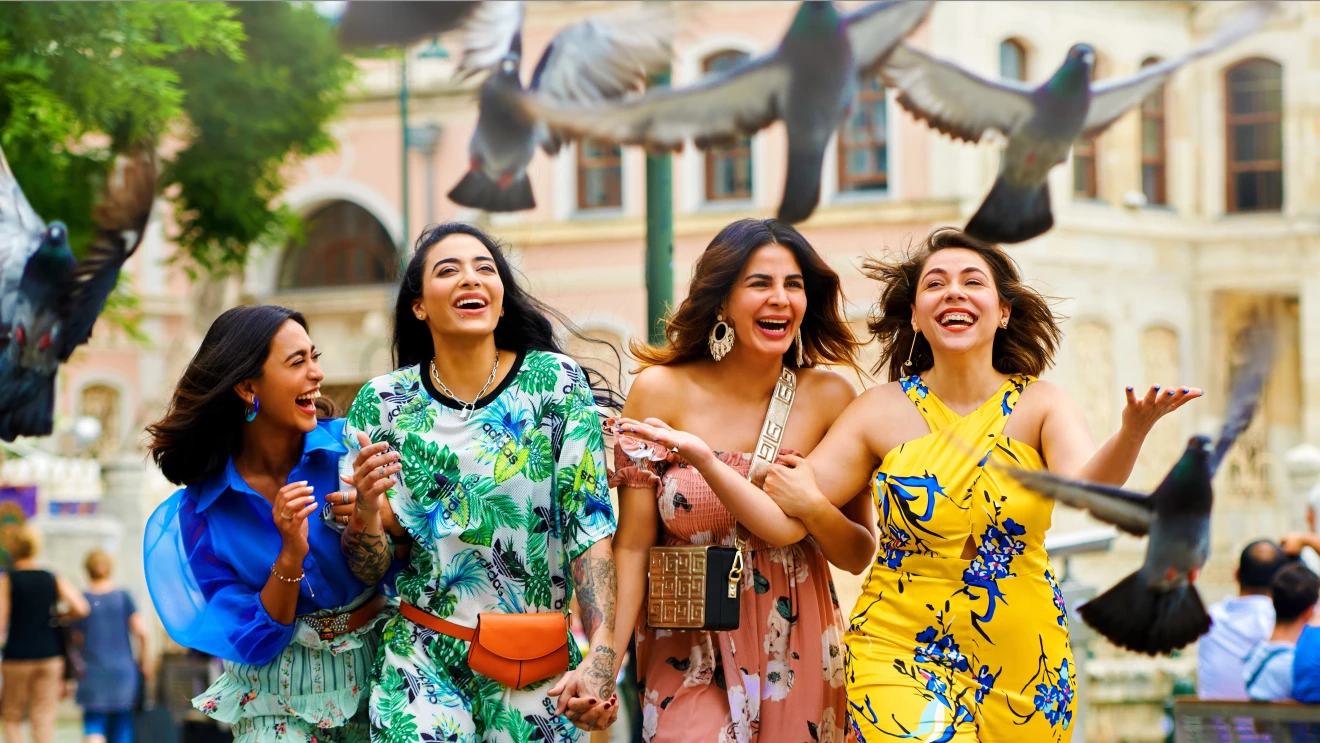 travel guide to girl powered traveling