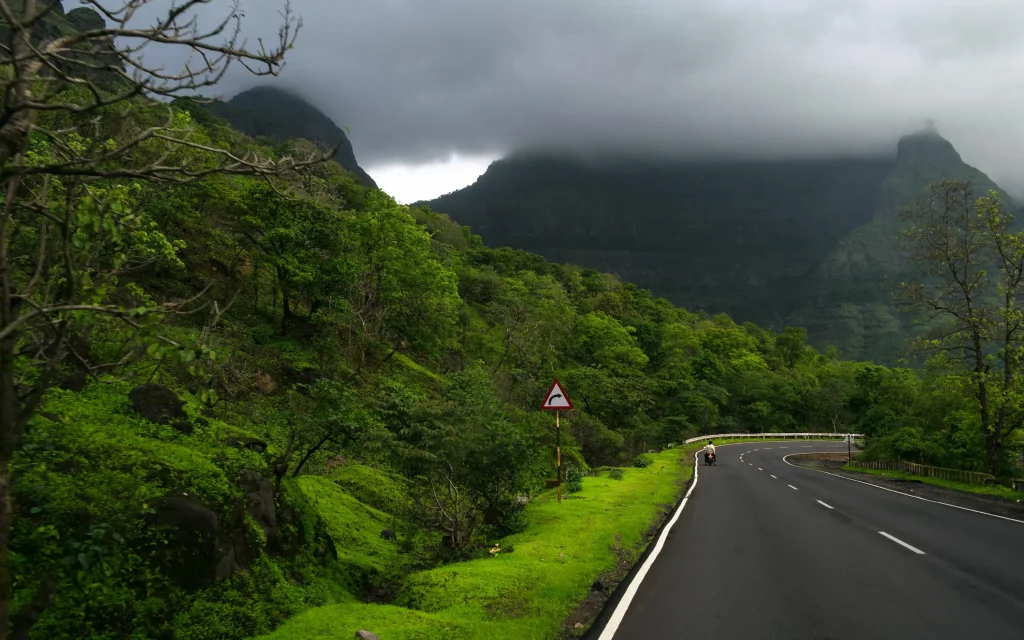 Experience Western Ghats Rainy Season - Maharastra