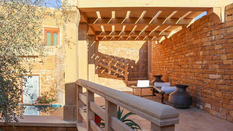 Balcony Jaisalmer Haveli Suryagarh 768x432