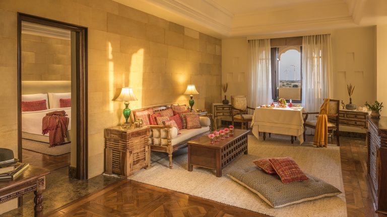 Interior Luxury Suite Suryagarh Jaisalmer 768x432