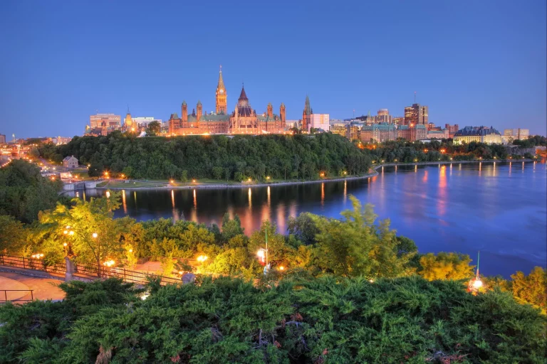 Elegant East Canada Tour Package 4 1 768x512