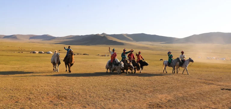 Mongolia Tour Package 6 768x363
