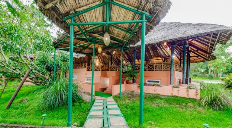 JLR Kings Sanctuary Jungle Lodges 6 768x425