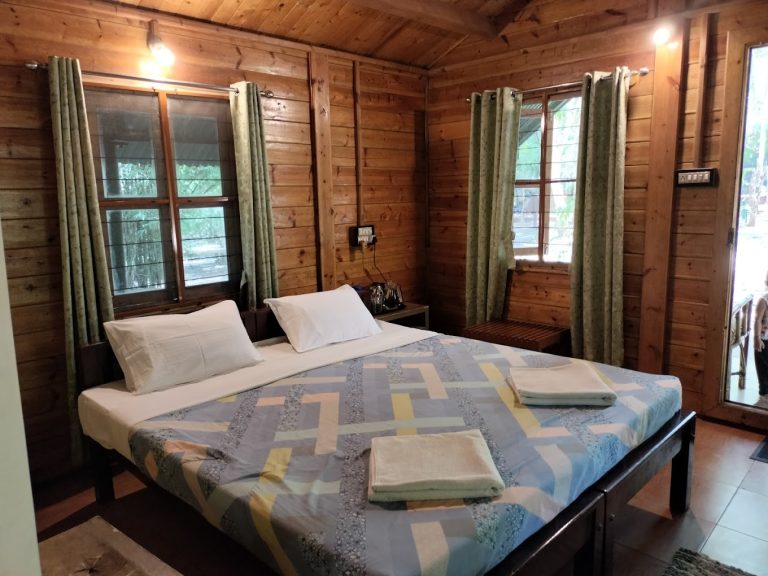 Sakrebyle Elephant Camp Jungle Lodges and Resorts 13 768x576