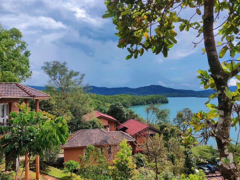 Sharavathi Adventure Camp Jungle Lodges in Jog 11 768x576