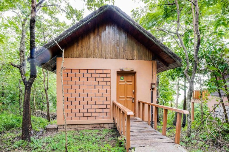 The River Tern Lodge Jungle Lodges Chikmagalur 14 768x512
