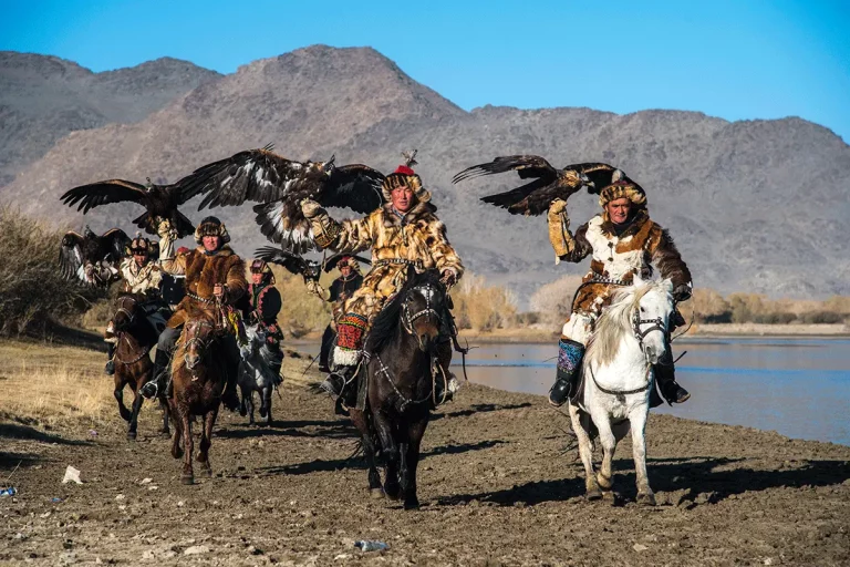 Mongolia Tour Package 768x512