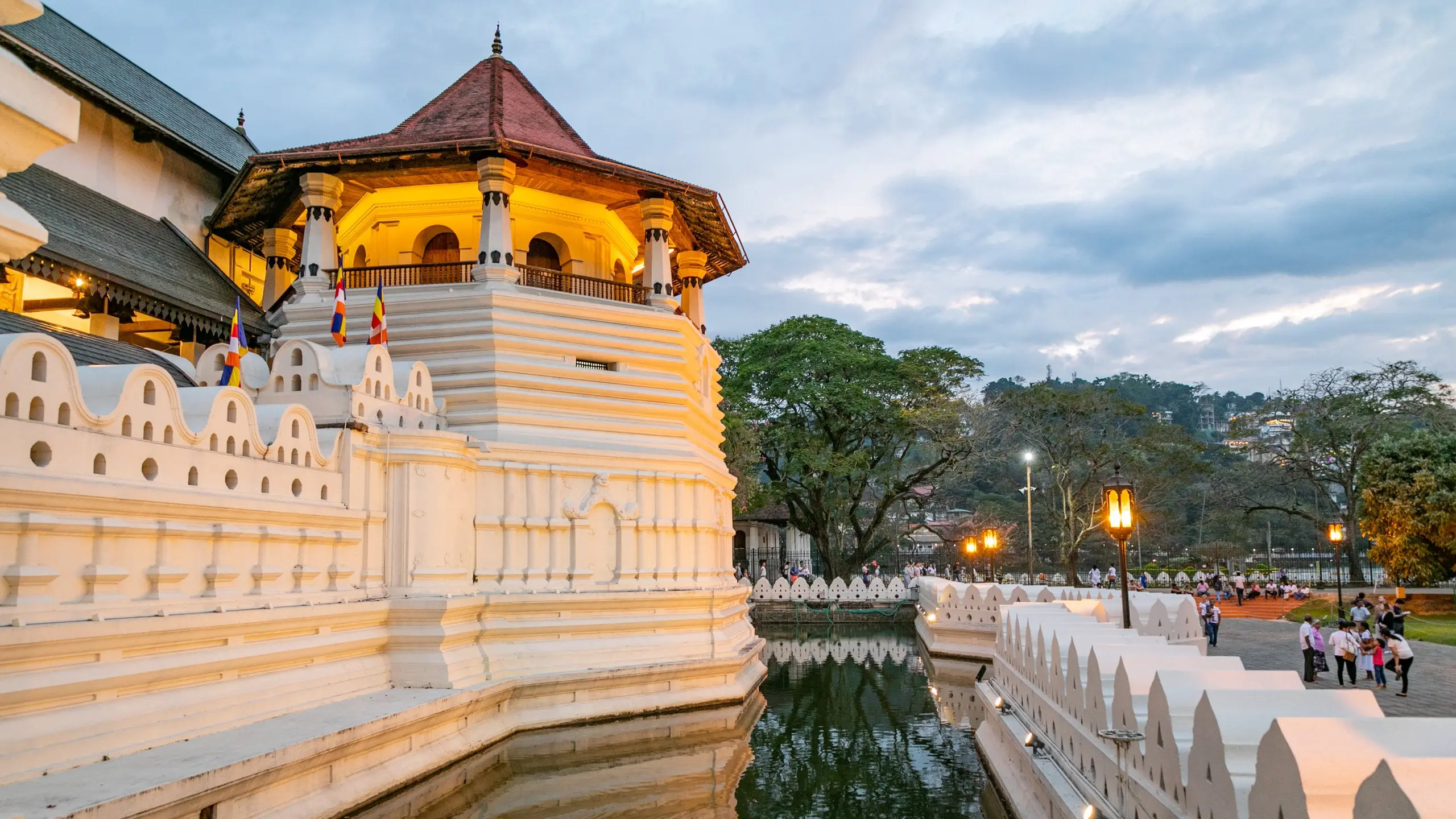 Top Tourist Destinations in Sri Lanka