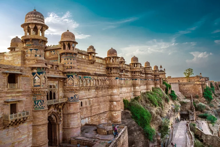 Madhya Pradesh Package Tour with Gwalior Orchha Khajuraho 1 768x512