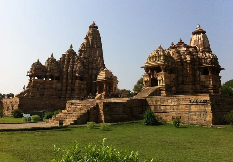 Madhya Pradesh Package Tour with Gwalior Orchha Khajuraho 2 768x536