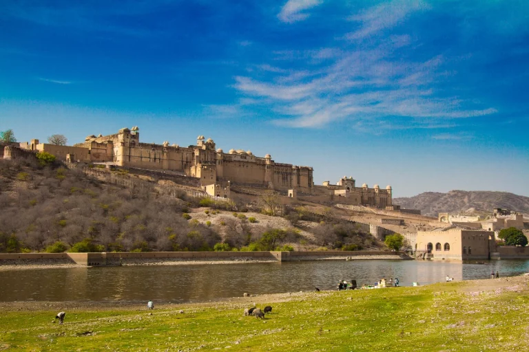 Rajasthan Tour Package Jaipur and Udaipur 2 768x512