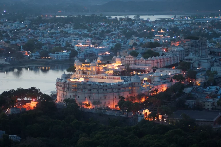 Rajasthan Tour Package Jaipur and Udaipur 4 768x512