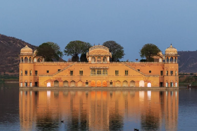 Rajasthan Tour Package Jaipur and Udaipur 5 768x511