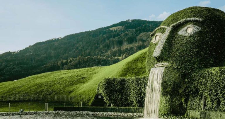 Amazing Europe Package Tour 11 Nights and 12 Days 12 768x406