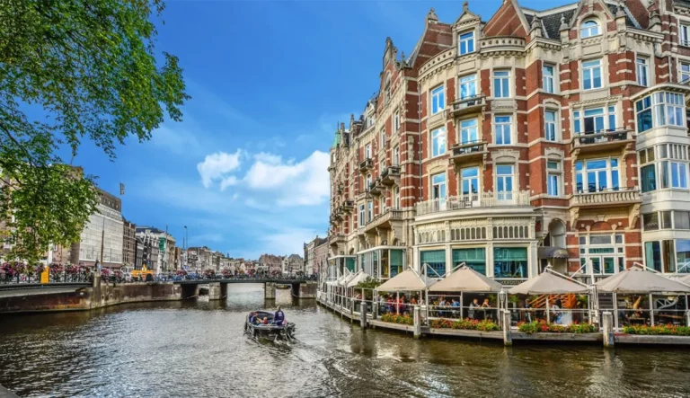 Amazing Europe Package Tour 11 Nights and 12 Days 18 768x443