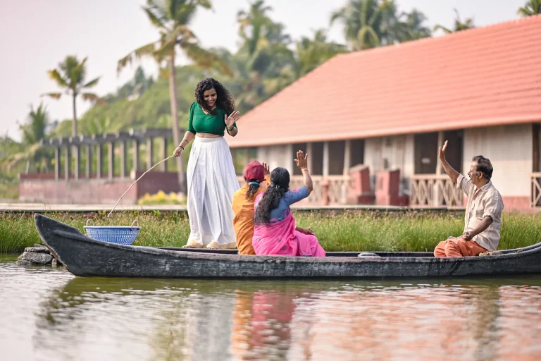 Ezhupunna Cochin Vagamon Vandanmedu Thekkady Package Tour 1 768x512